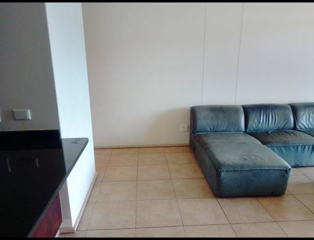 2 BEDROOM APARTMENT TO LET IN POINT WATERFRONT